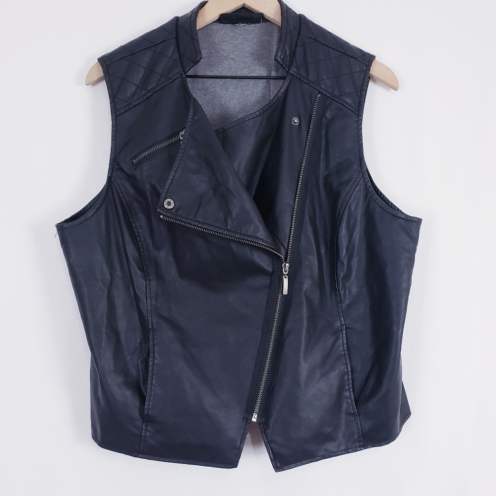 Lane Bryant plus size faux leather moto vest sz 18
